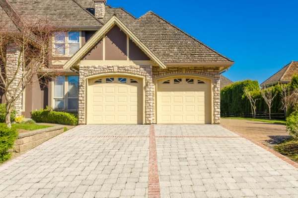 Garage Doors by Adkison Overhead Door LLC